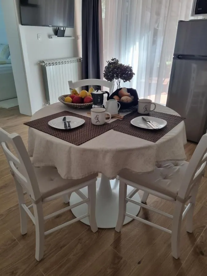 Apartmani Viva Lovran 0*,