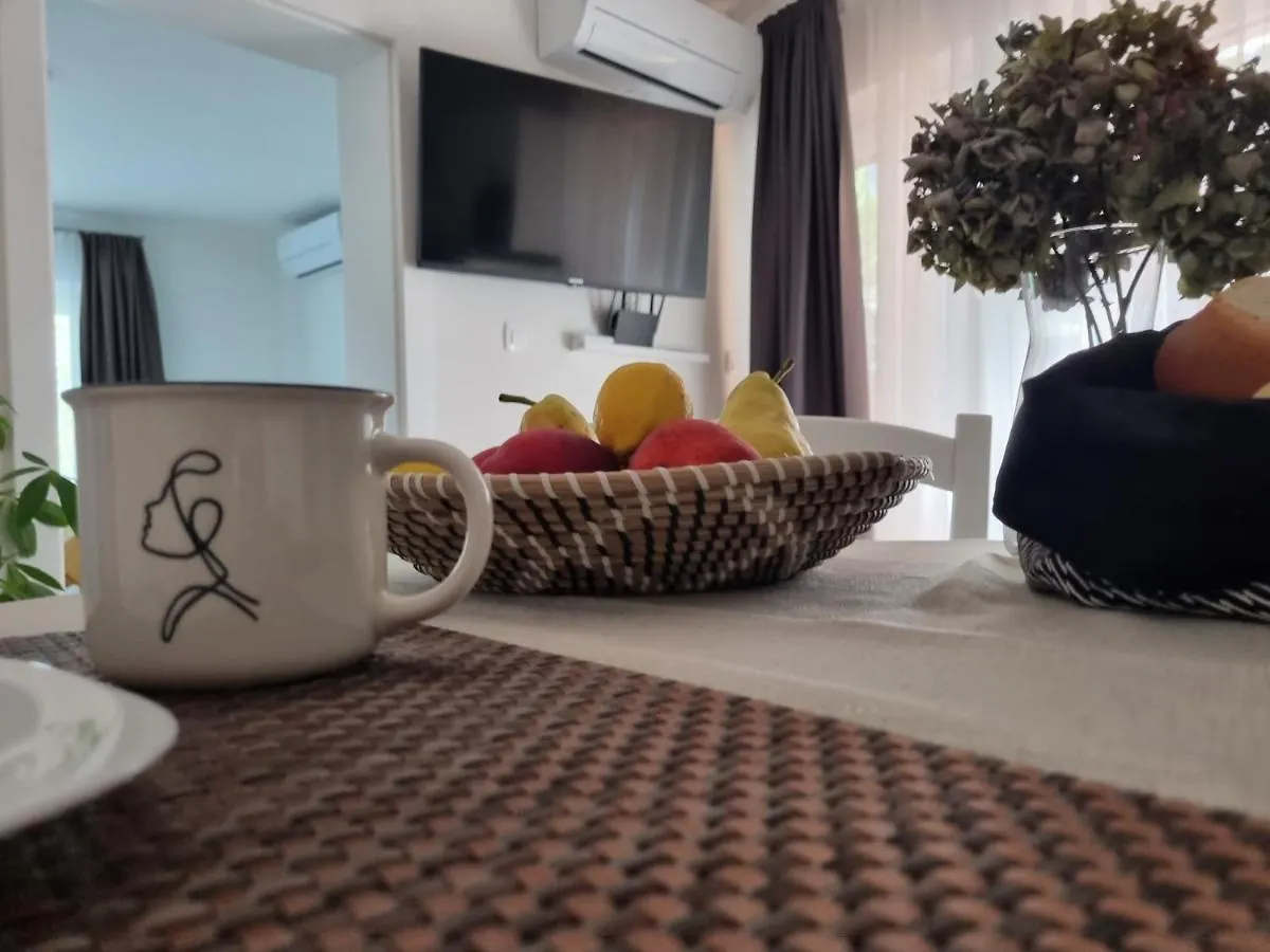 Apartmani Viva Lovran Croatia