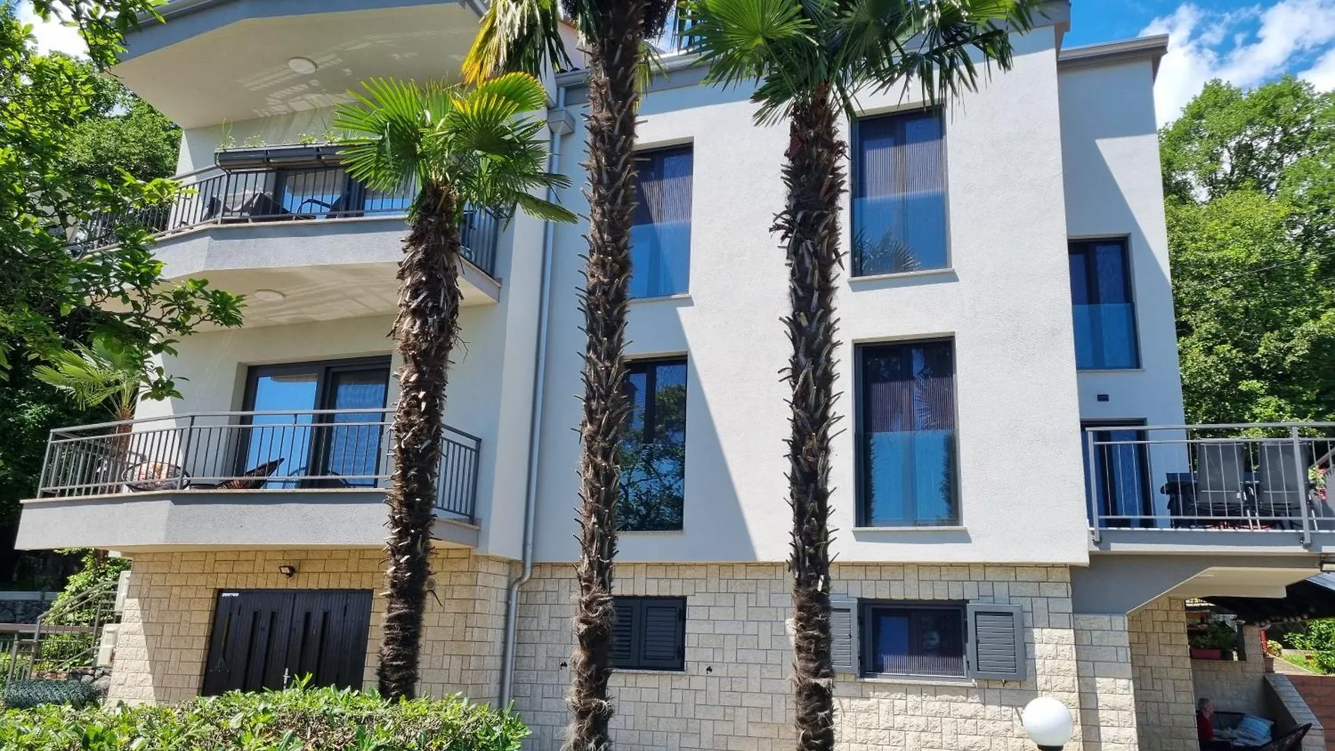 Apartmani Viva Lovran 0*,  Croatia